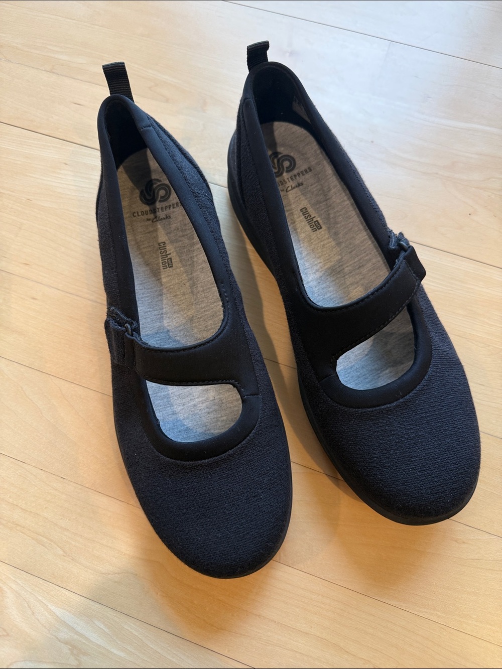 Cloudsteppers by Clarks Black Mary Jane Knit Flats, Size 9 1/2, Never Worn